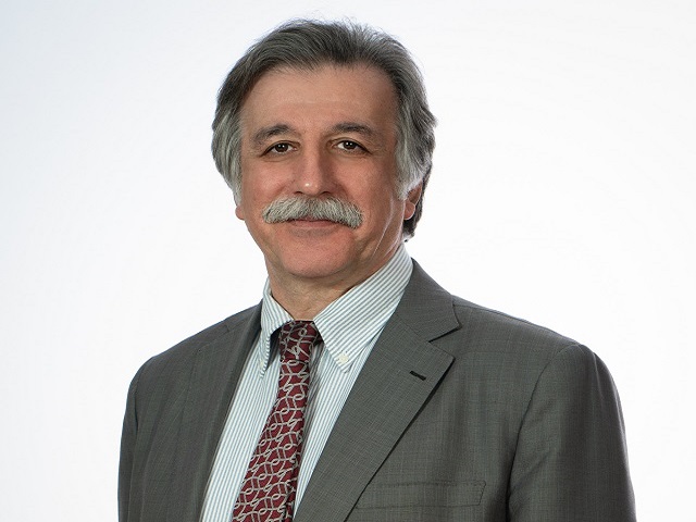 Sağlıkta Fark Yaratanlar: Prof. Dr. Fahrettin Keleştemur
